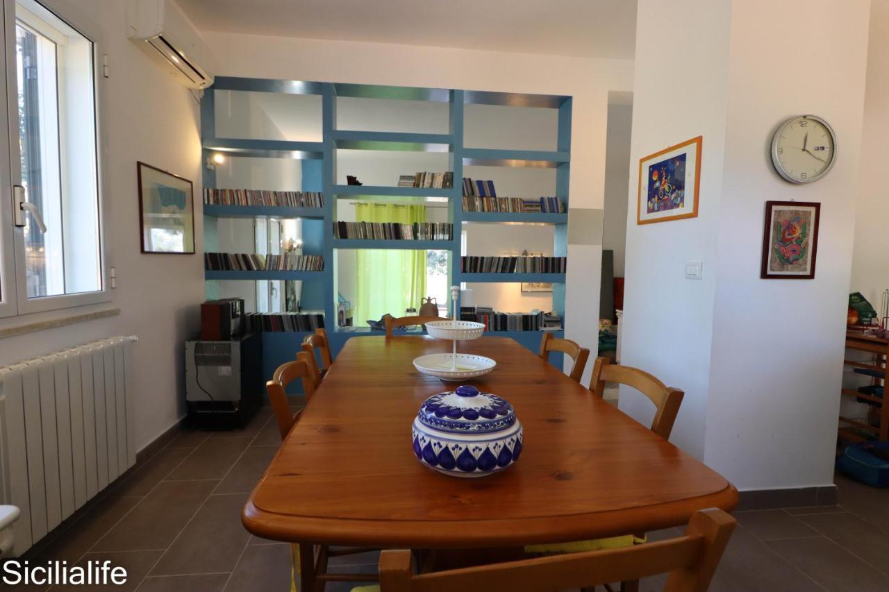 קאסטלמארה דל גולפו Villa Casa Di Franca - Contrada Vignazze, Scopello מראה חיצוני תמונה